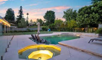 29504 Woodbrook Dr, Agoura Hills, CA 91301
