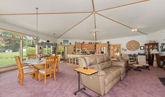 1 Mayhew Tpke, Bridgewater, NH 03222