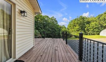 317 Dillard Dr, Jefferson, NC 28640