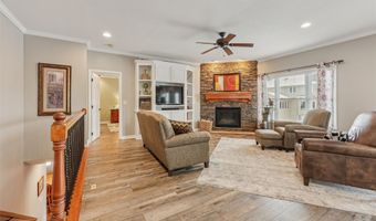 1215 NW Boulder Dr, Ankeny, IA 50023