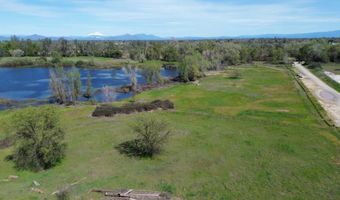 19300 Latona Rd, Anderson, CA 96007