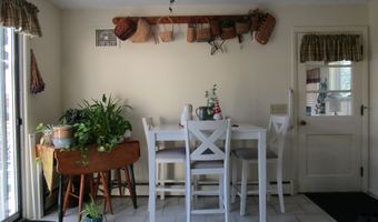 733 Lake St, Auburn, ME 04210