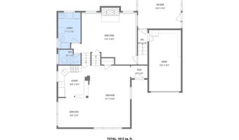 18 Gaylore Dr W, Amityville, NY 11701