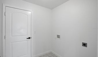 2031 W MYAKKA Rd, Avon Park, FL 33825