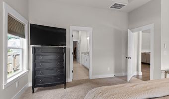 10784 Prairie Lake Dr, Apison, TN 37302