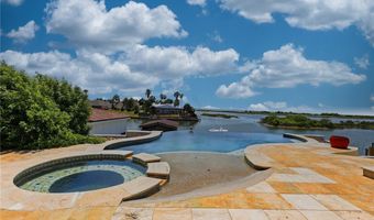 755 S Bay St, Aransas Pass, TX 78336
