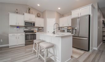 1110 Luther Dr, Adel, IA 50003
