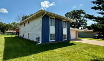 188 150th St W, Apple Valley, MN 55124