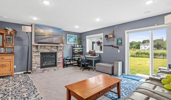 14514 Snowy Owl St NW, Anoka, MN 55303