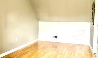 28 Westwood Dr, Bayville, NJ 08721