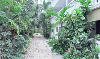 1120 102nd St 2, Bay Harbor Islands, FL 33154