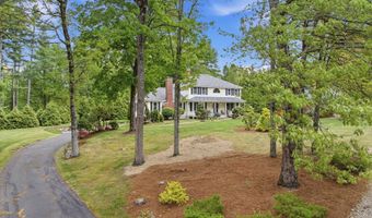4 Hunters Rd, Bedford, NH 03110