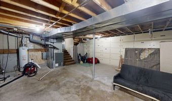2040 W 41st St, Casper, WY 82604