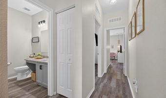 203 STAR SHELL Dr, Apollo Beach, FL 33572