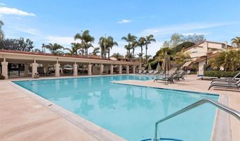 7013 Ivy St, Carlsbad, CA 92011