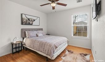 906 SW Terry Ln, Bentonville, AR 72712
