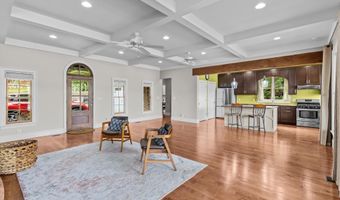 825 DOGWOOD Ln, Ashville, AL 35953