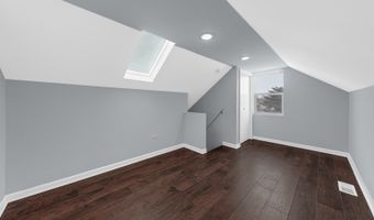 38717 N Lake St, Antioch, IL 60002