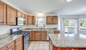 306 Valley View Dr, Albrightsville, PA 18210