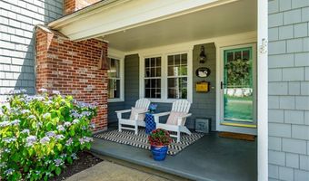 155 Oakdale Rd, North Kingstown, RI 02852
