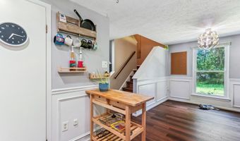 13213 WHITECHURCH Cir, Germantown, MD 20874