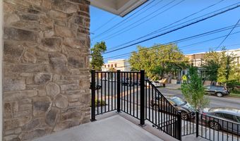 525 AVENUE E 2, Bayonne, NJ 07002