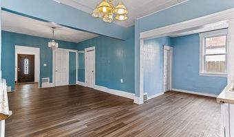5839 McMillan St, Allen Park, MI 48209