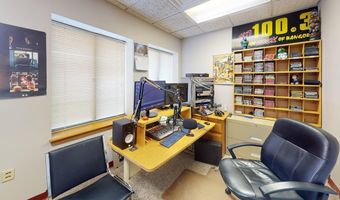 115 Franklin St Suite 4, Bangor, ME 04401