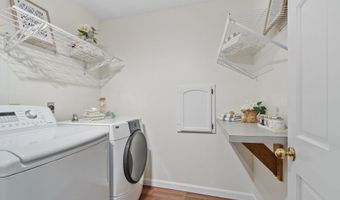 17 Stone Pound Ln, Atkinson, NH 03811