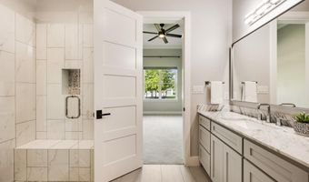 516 Lodge Hill Dr, Heath, TX 75032