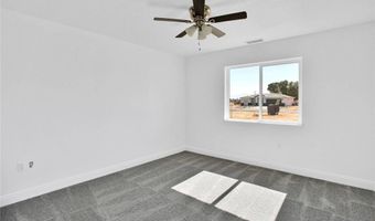 10533 Mohawk Rd, Apple Valley, CA 92308