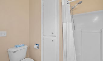 15390 SW DAVIS Rd, Beaverton, OR 97007