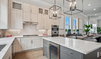 4120 Belt Line Rd, Addison, TX 75001