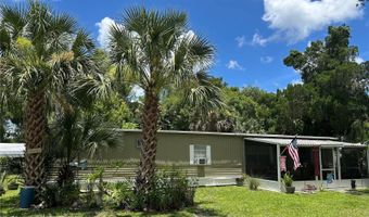 56304 HAZELNUT Rd, Astor, FL 32102