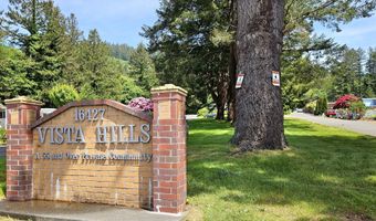 16427 VISTA HILLS Dr 17, Brookings, OR 97415