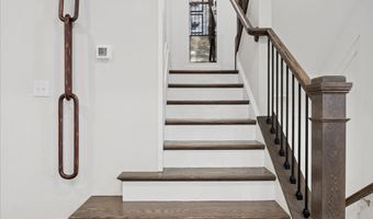 4 WHITE FIELD Ct, Ambler, PA 19002