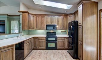 1108 Glades Dr, Altoona, WI 54720