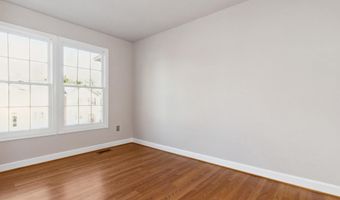 6108 JOUST Ln, Alexandria, VA 22315