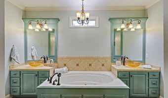 114 Parkway Cv, Brandon, MS 39047