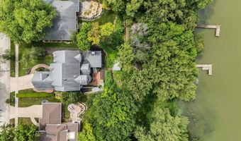 140 RIVER Dr, Appleton, WI 54915