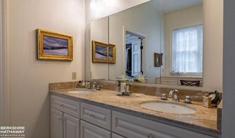 1207 Sunshine Ave, Cody, WY 82414