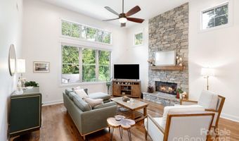 11 Elkmont Dr, Asheville, NC 28804