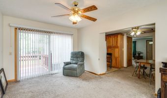 12222 Cenfield St NE, Alliance, OH 44601