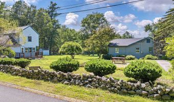 7 Roberts Cove Rd, Alton, NH 03809