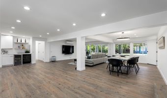 243 Portlock Rd, Honolulu, HI 96825