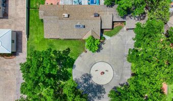 1005 N Shore Dr, Carlsbad, NM 88220