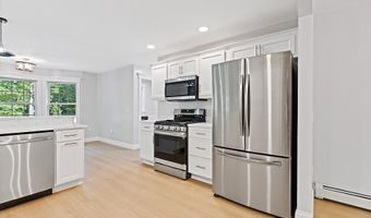 25 Lake Grove Ln, Auburn, ME 04210