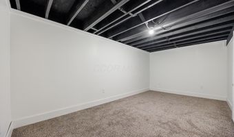 6174 Sunny Vale Dr, Columbus, OH 43228