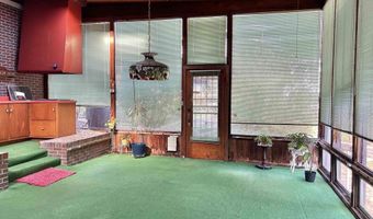 1213 VINE St, Anniston, AL 36207