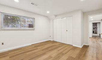 7714 ARLEN St, Annandale, VA 22003